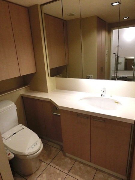 トイレ・洗面台