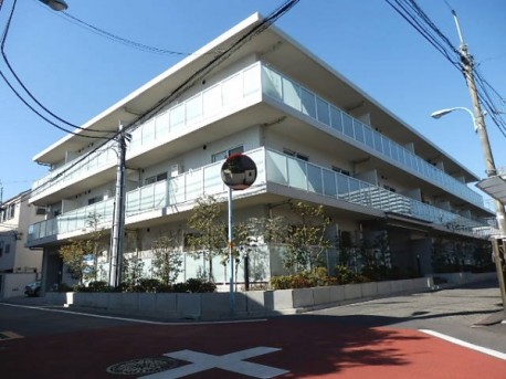 エスティメゾン高円寺：外観